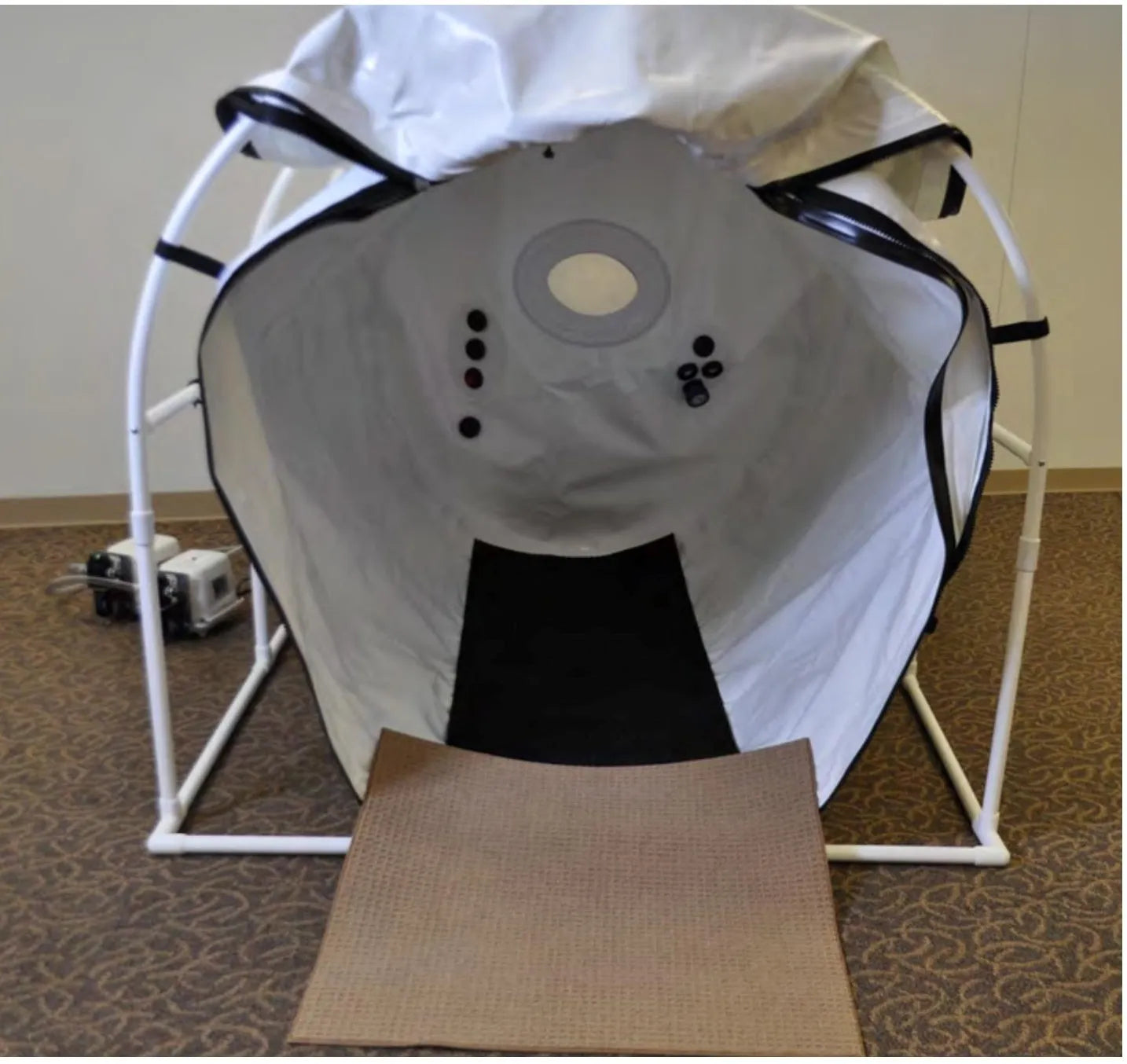 Summit to Sea Grand Dive Pro Plus Hyperbaric Chamber (Wheelchair Accessible) - STS-GRAND DIVE PRO PLUS